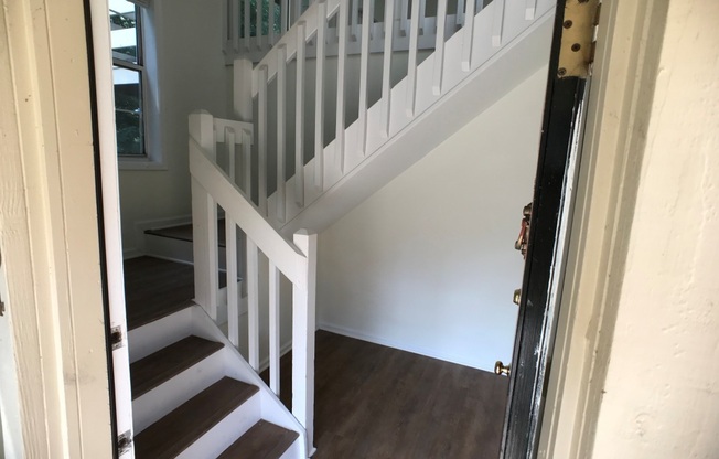East Cobb - Walton HS - 3BR/2BA