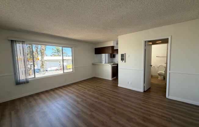 Studio, 1 bath, 408 sqft, $1,900, Unit 122