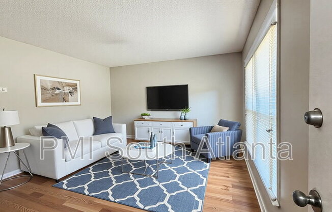 834 RDG AVE