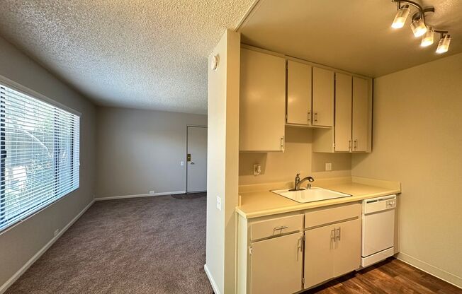 Near Everything, All Amenities!  1616 Q Street, Camellia Court Apartments