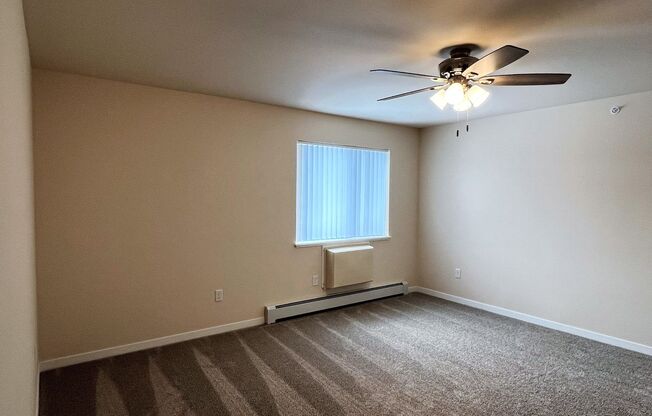 2 beds, 1.5 baths, 1,360 sqft, $1,675, Unit AT 709-35