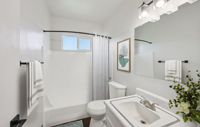 2 beds, 1 bath, 912 sqft, $1,349, Unit E207