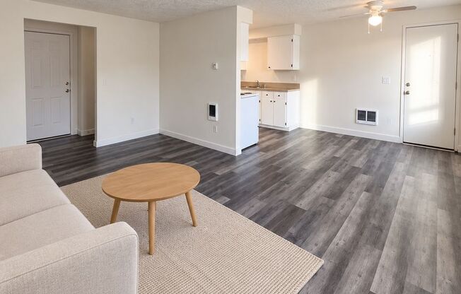 P117 - Gardenside Apartments