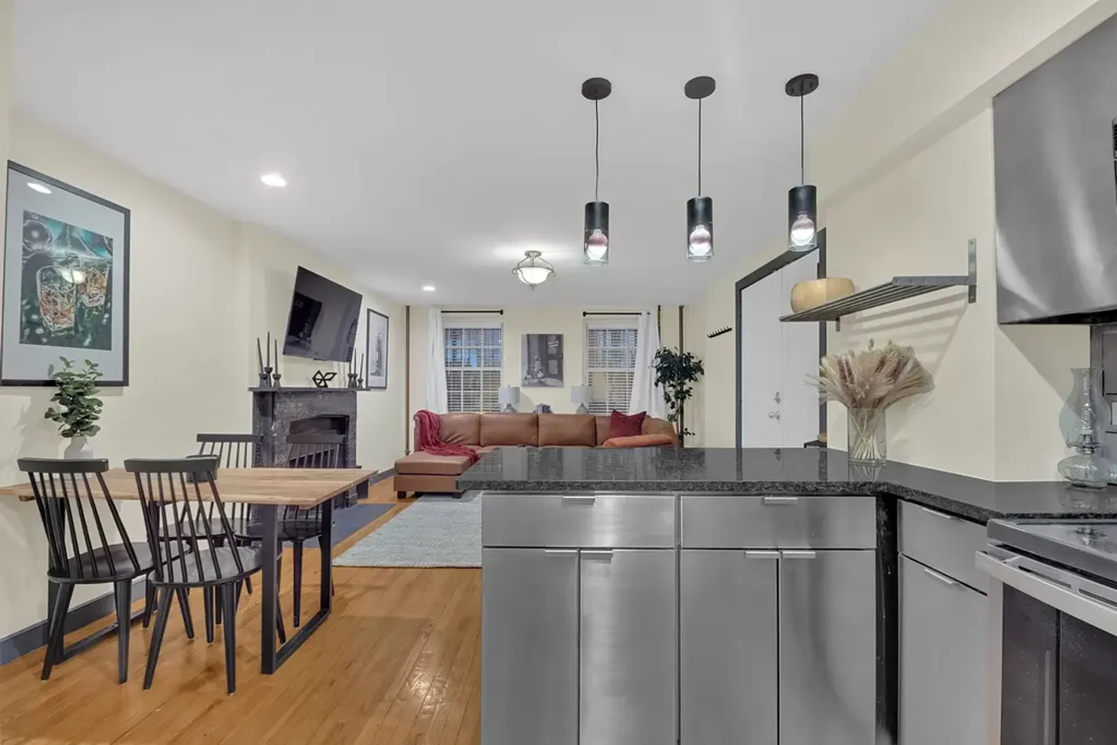 131 W 11th St New York, NY 10011
