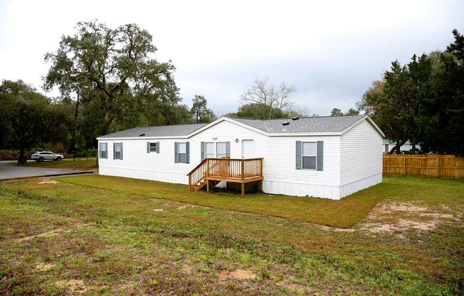 Spacious 4 bedroom home in Choctaw Beach!