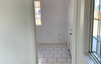 2 beds, 1 bath, $1,850