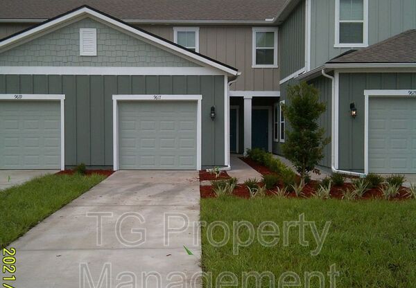 9617 Baylin Ct