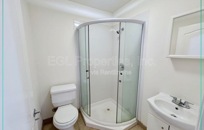 Studio, 1 bath, 350 sqft, $1,189, Unit 214