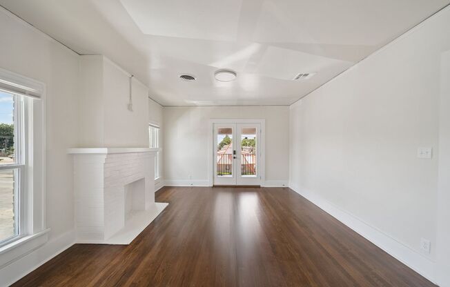 1437 S Peoria Avenue Unit #1