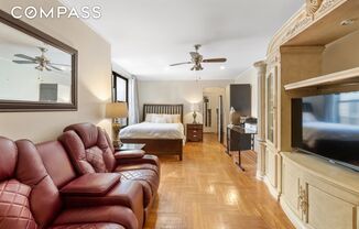 860 GRAND CONCOURSE