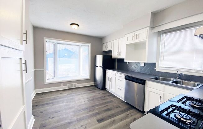 4 Bed - 1 Bath Colonial for Rent in Cleveland Heights | Gorgeously Renovated!