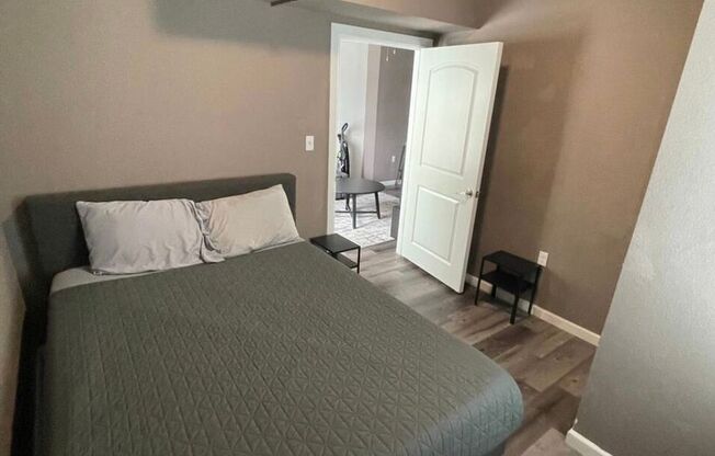 3 beds, 2 baths, 1,450 sqft, $1,800, Unit #303