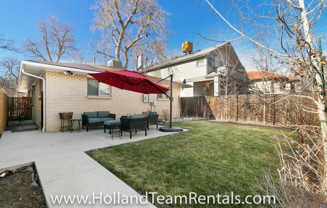 2 beds, 1 bath, $2,650