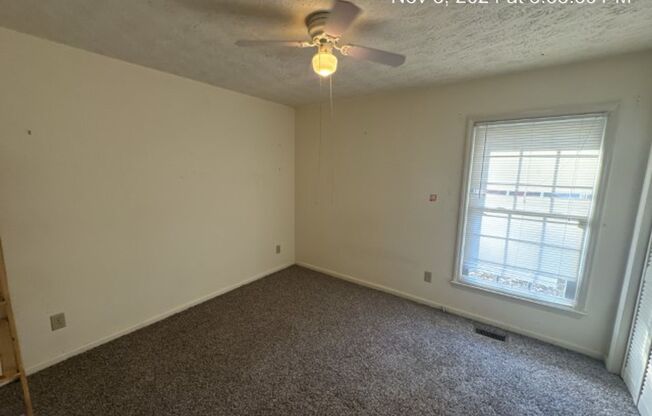 3 beds, 2 baths, $1,750