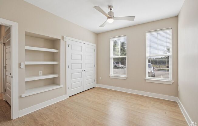 3 beds, 2 baths, 1,333 sqft, $1,849, Unit 1-B108
