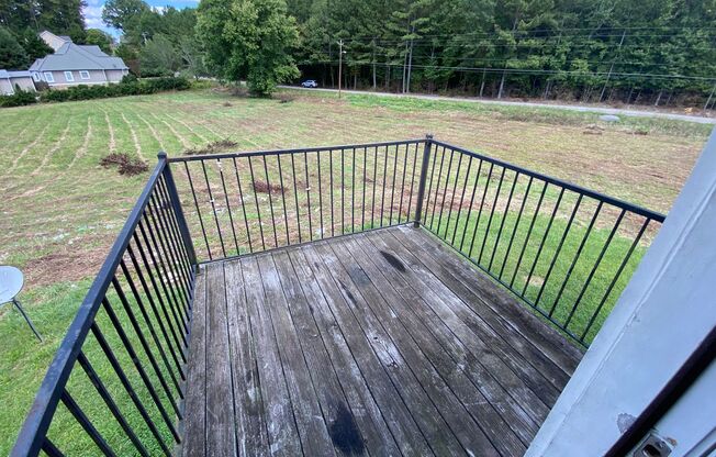 3 beds, 2 baths, $1,100, Unit 309 Wax Rd SE
