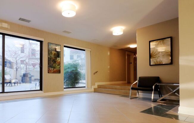 Studio, 1 bath, 405 sqft, $1,395, Unit 0612
