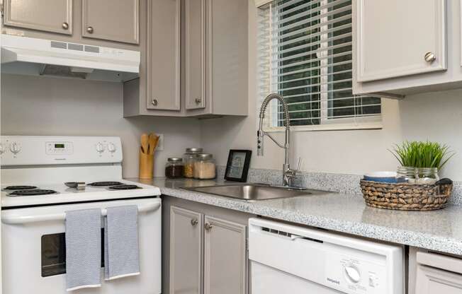 Tamaryn | Townhome B Kitchen