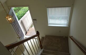 2 beds, 2 baths, $1,700