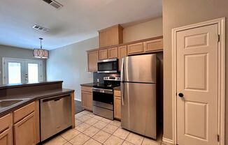 3 beds, 2.5 baths, 1,257 sqft, $1,795, Unit A