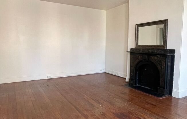 Studio, 1 bath, 7 sqft, $1,050, Unit #4A