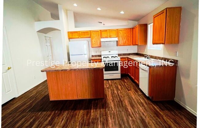 Lovely 4/2 Rita Ranch Home- It Could Be Yours (:
