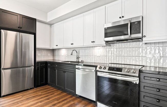 2 beds, 2 baths, 1,249 sqft, $4,275, Unit 613