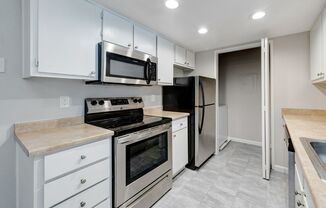 Great South Reno Location  2BD 1 BA - All the Amenities