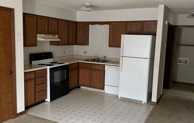 1 bed, 1 bath, 1,000 sqft, $825