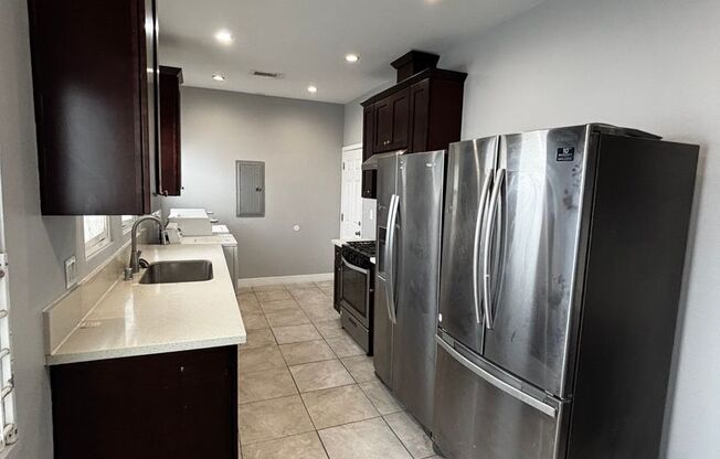 2412 W. 48th St.