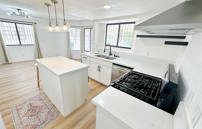 4 beds, 3 baths, $2,400