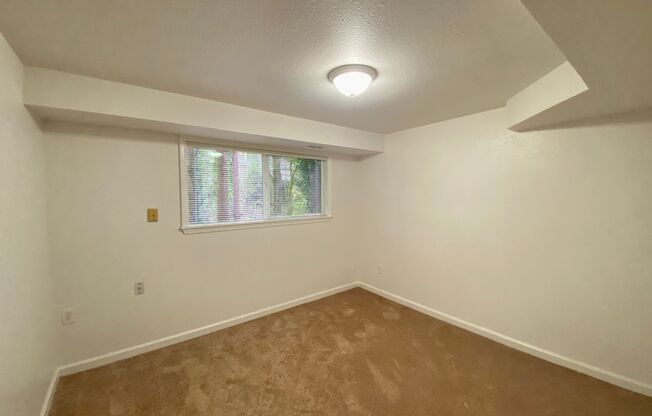 4 beds, 2.5 baths, $3,455