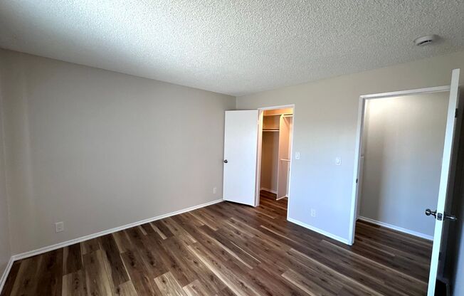 2 beds, 2 baths, $2,295, Unit 302