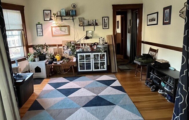 2 beds, 1 bath, 1,000 sqft, $2,750, Unit 2