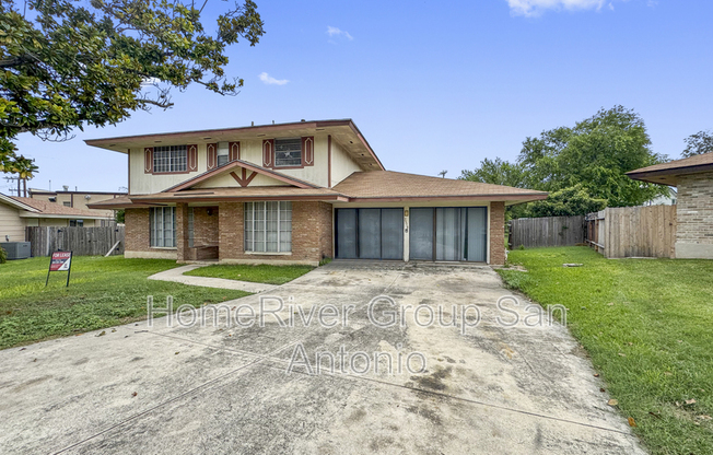3518 PINEBLUFF DR