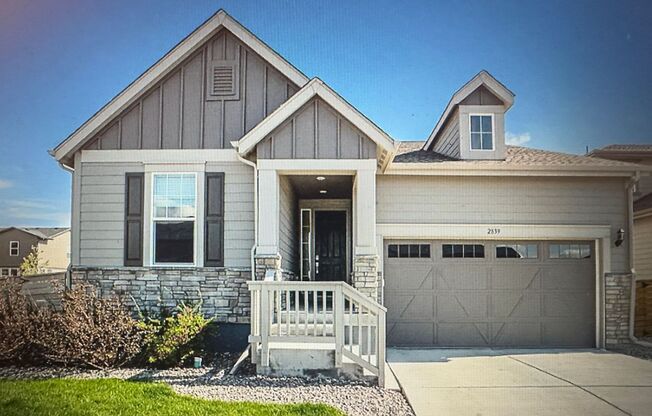 Great House In Fort Collins.  FALL LEASE SPECIAL! - $1000 off your 1st months rent!