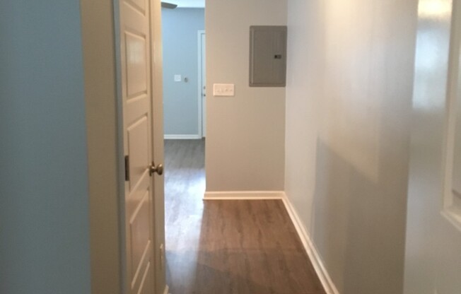 1 bed, 1 bath, 558 sqft, $1,100, Unit 2