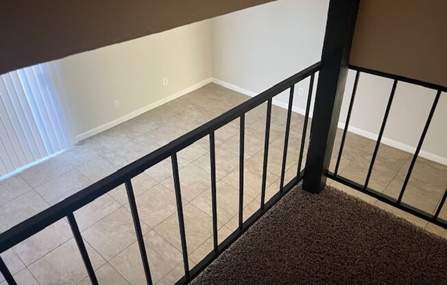 2 beds, 1.5 baths, $1,350, Unit 4437