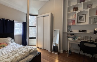 468 Commonwealth Ave.