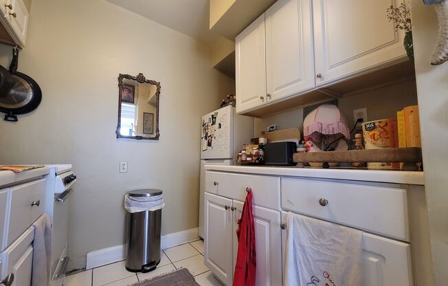 1 bed, 1 bath, $1,095, Unit 110