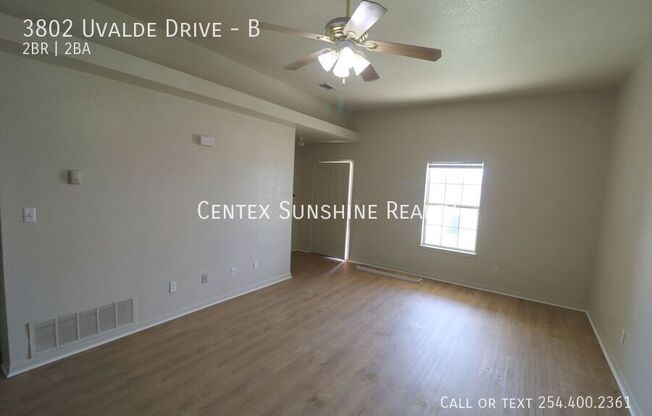 3802 UVALDE DR