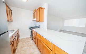 2 beds, 1 bath, $1,825, Unit 12