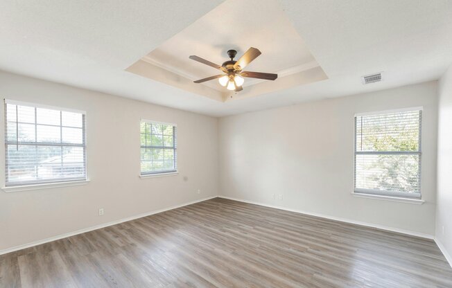 113 MATTHEW DR