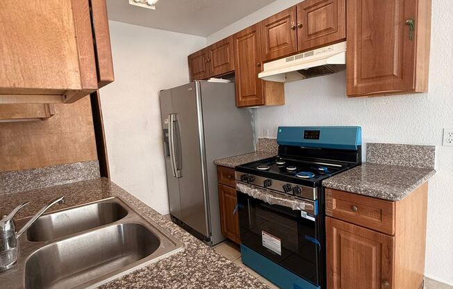 214 E. Hyde Park Blvd