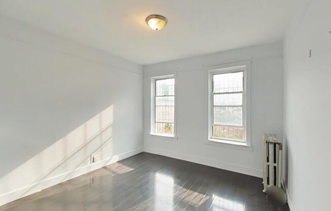 3 beds, 1.5 baths, 2,668 sqft, $2,700, Unit 1st Floor