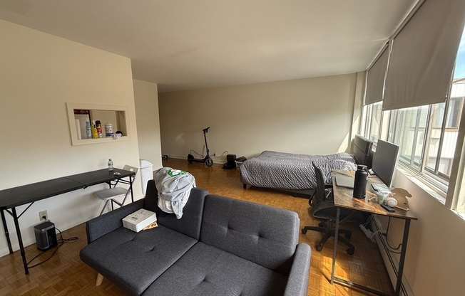 Studio, 1 bath, 455 sqft, $2,100, Unit 514