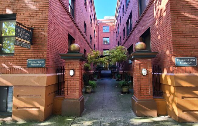 1 bed, 1 bath, 551 sqft, $1,295, Unit 101