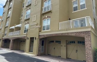 3 beds, 2 baths, $2,750, Unit # 213