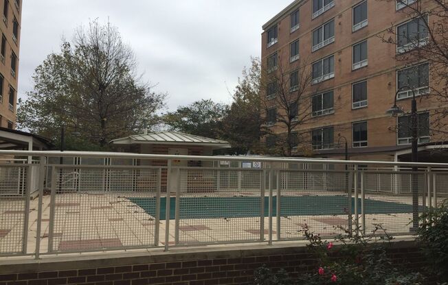Studio, 1 bath, $1,830, Unit Apt S325