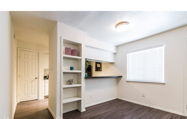 1 bed, 1 bath, 850 sqft, $850, Unit 2203